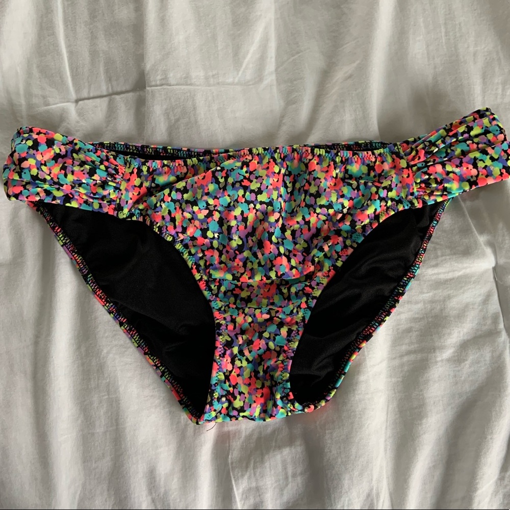 Victoria’s Secret Bikini Bottoms!